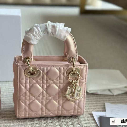 High Quality Pearlescent Diana Lingge Chain Bag Explosive Sheepskin Handbag Shoulder Crossbody Bag